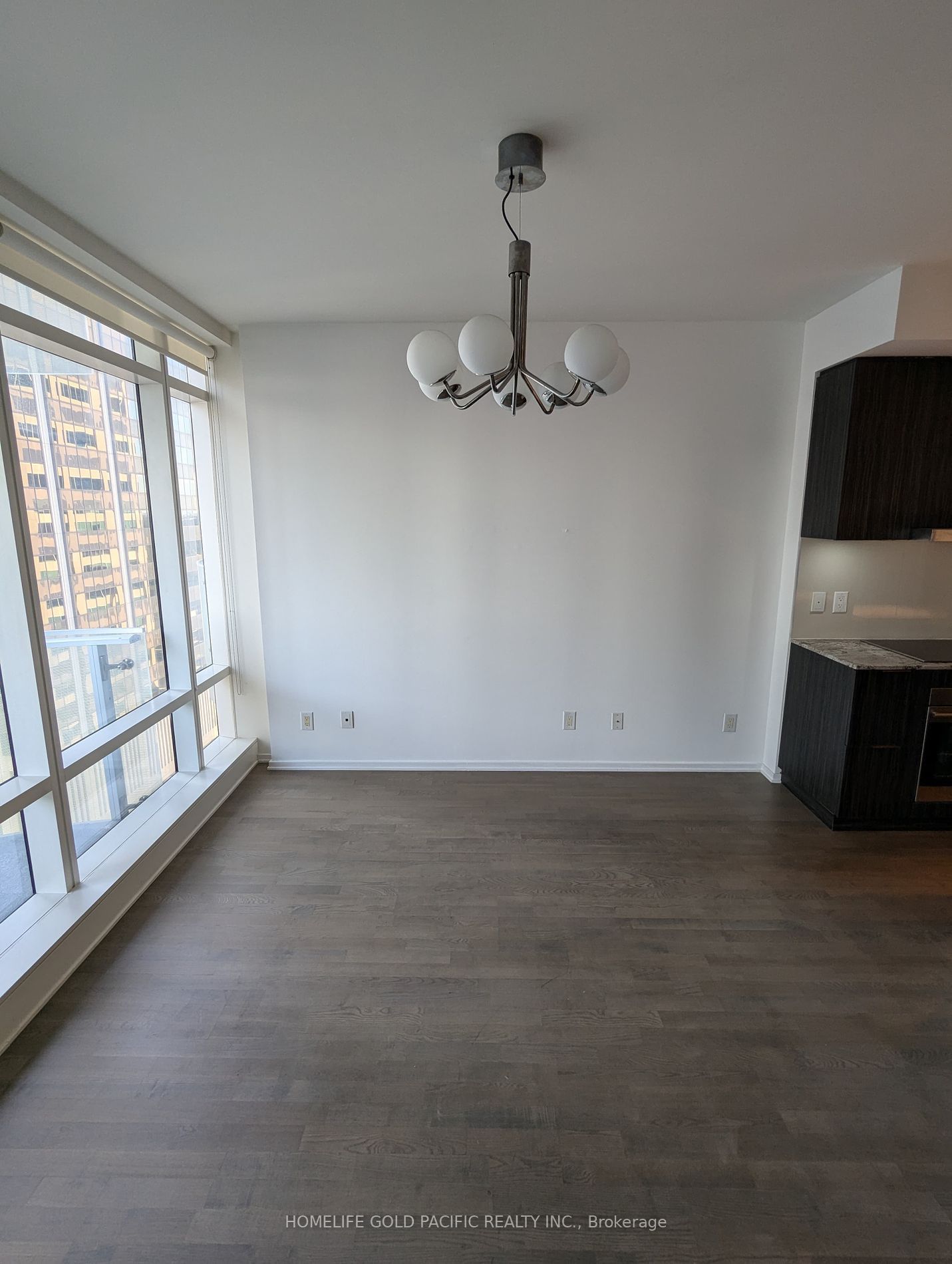 1 Bloor St E, unit 3009 for rent