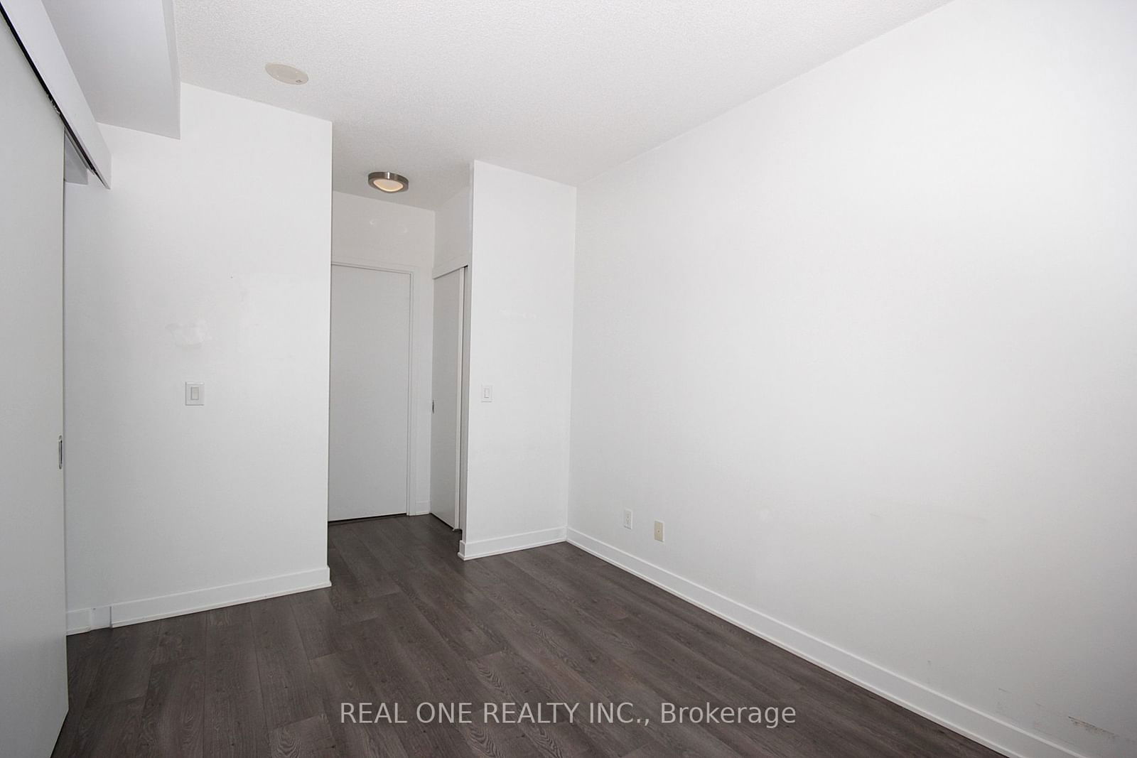 110 Charles St E, unit 3505 for rent - image #12