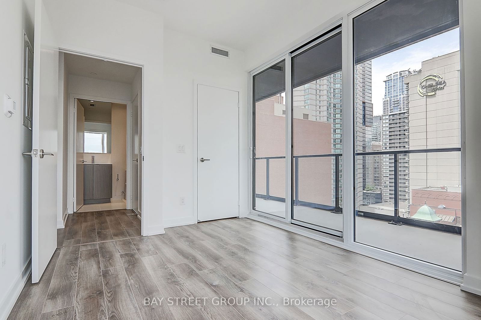 20 Edward St, unit 1002 for sale - image #15