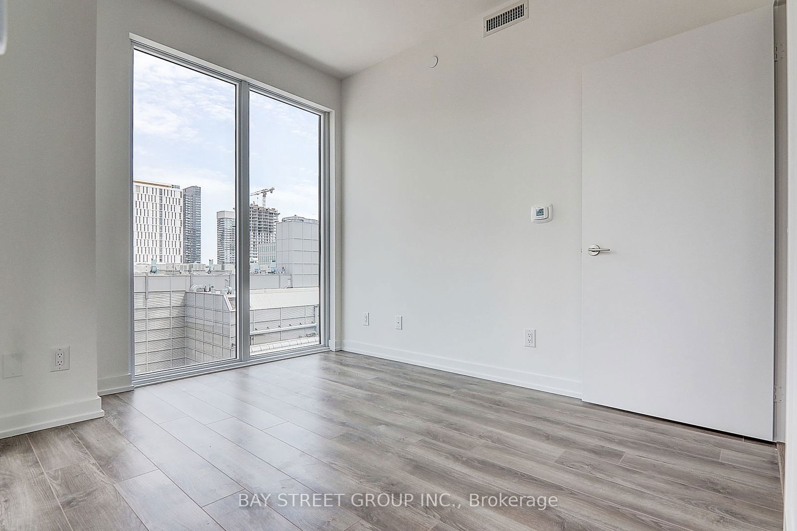 20 Edward St, unit 1002 for sale - image #16