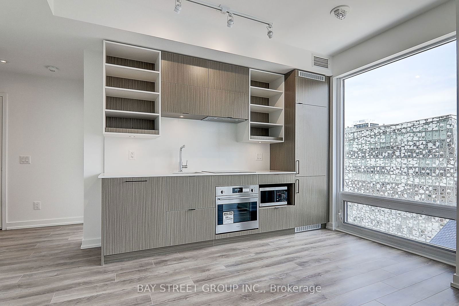 20 Edward St, unit 1002 for sale - image #7