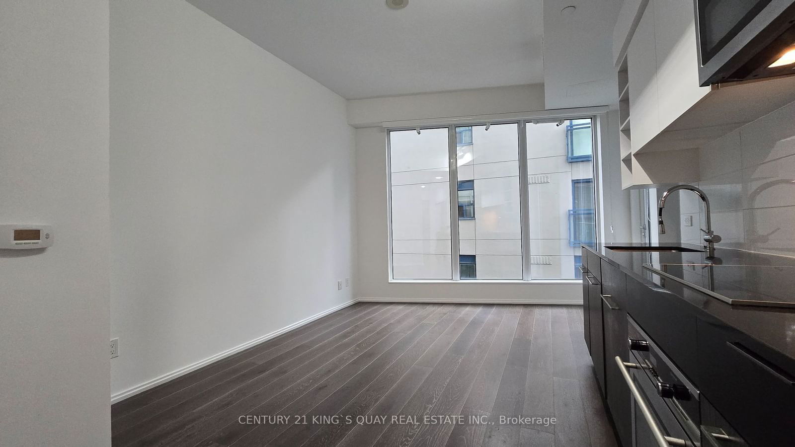 68 Shuter St, unit 909 for sale - image #6