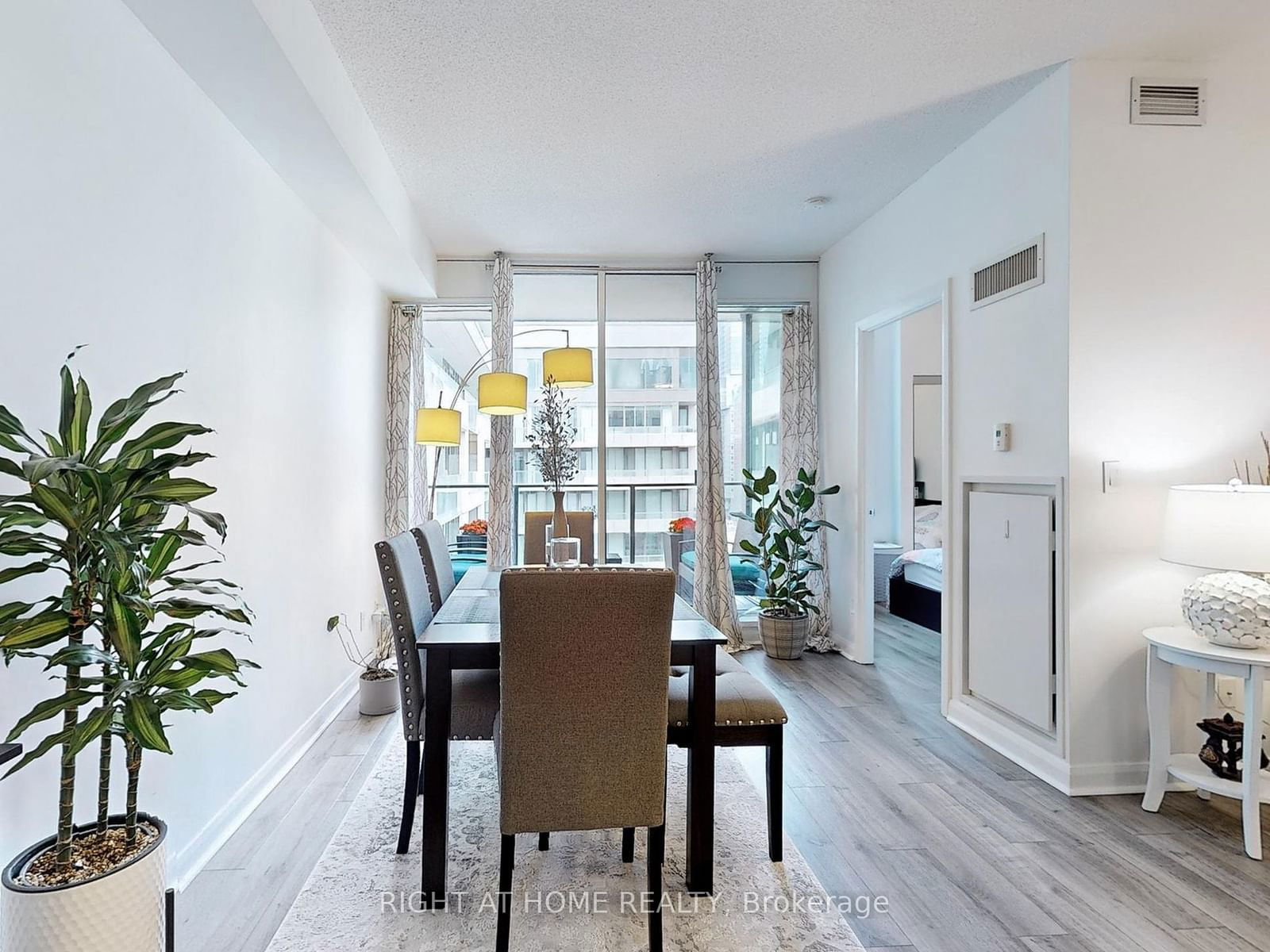 111 Elizabeth St, unit 1702 for sale - image #11