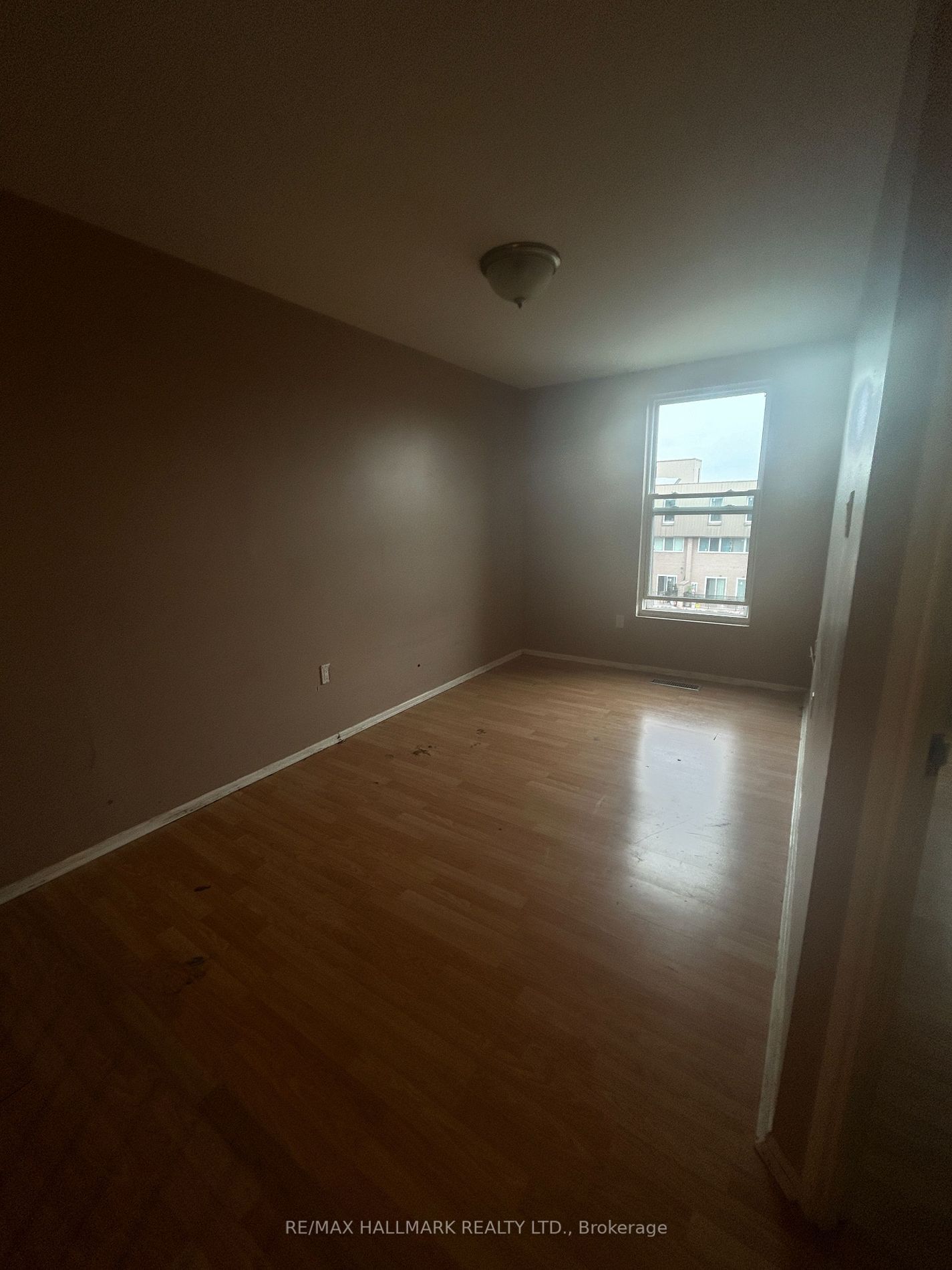 165 Cherokee Blvd, unit 236 for sale - image #12