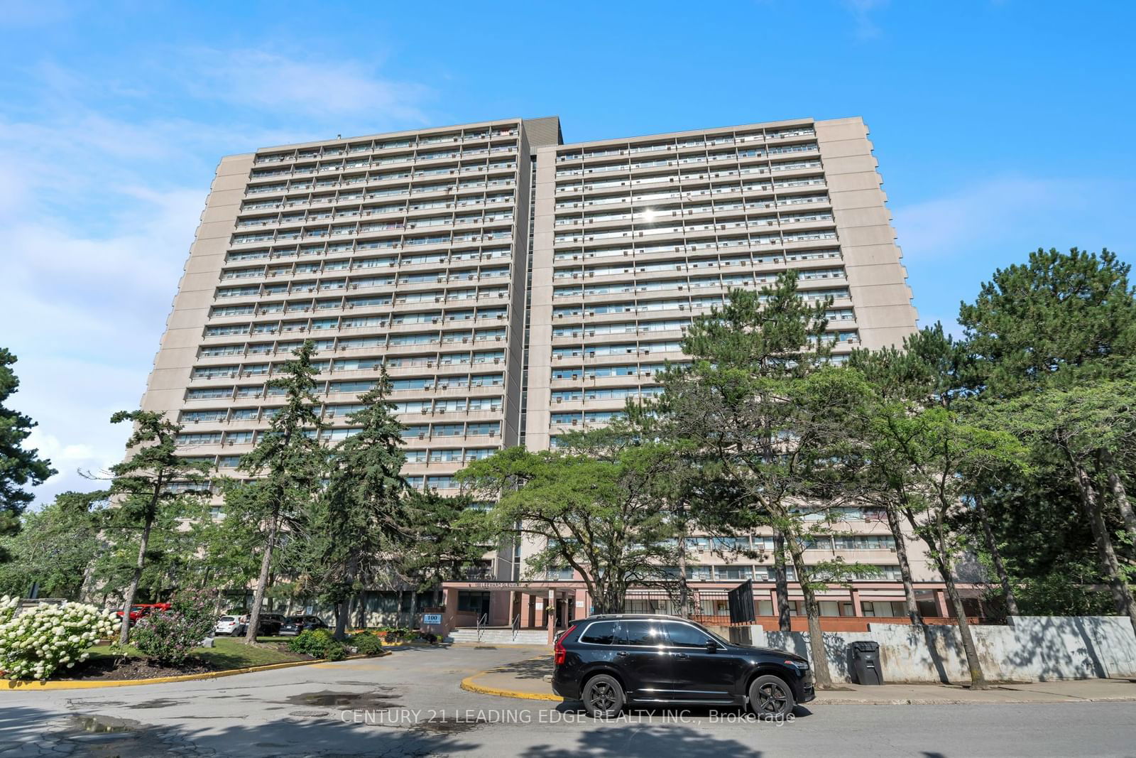 100 Leeward Glwy, unit 205 for sale - image #2