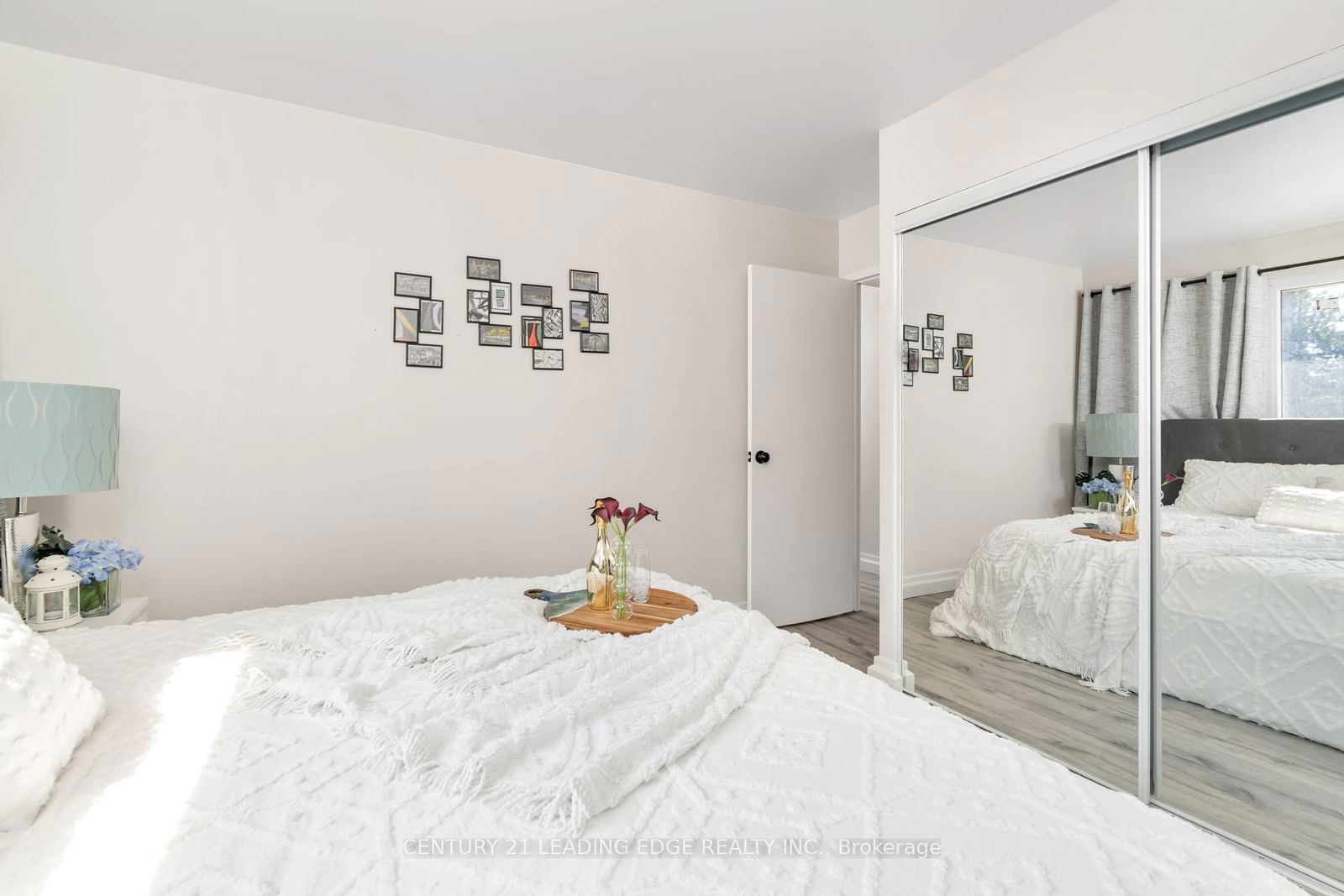 100 Leeward Glwy, unit 205 for sale - image #24