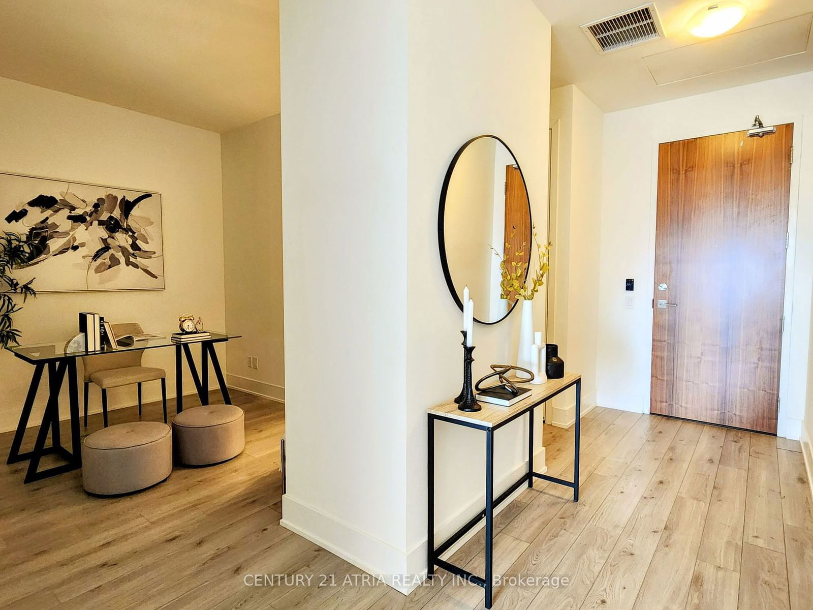 111 St Clair Ave W, unit 616 for sale - image #7