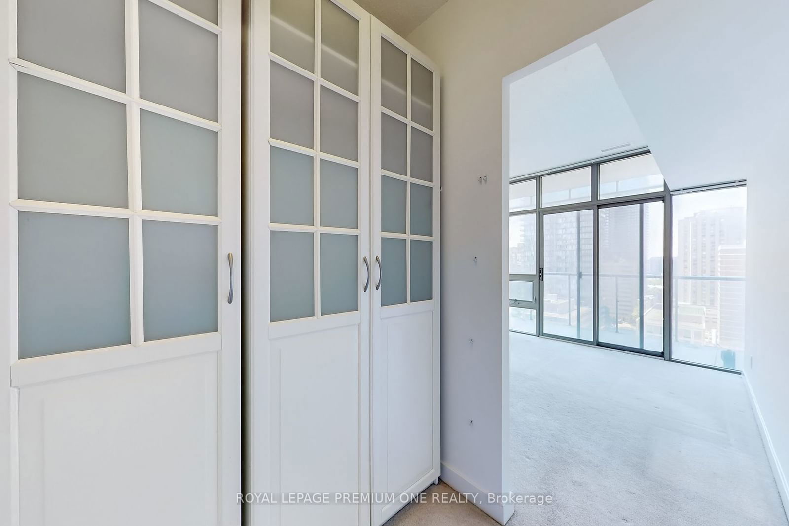 33 Charles St, unit 1605 for sale - image #18