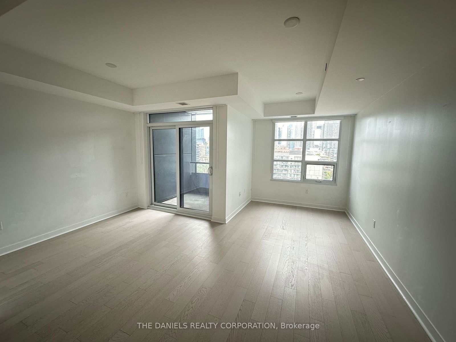 501 Adelaide St W, unit 1203 for rent - image #4