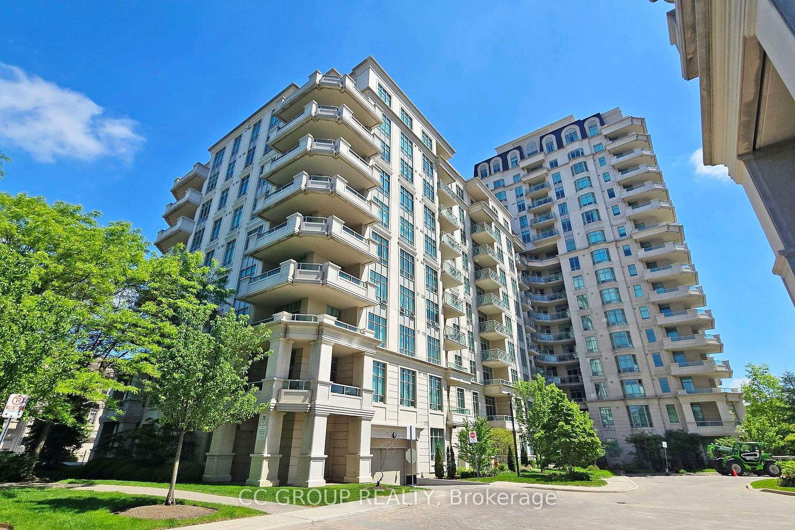 20 Bloorview Pl, unit 1011 for sale - image #1