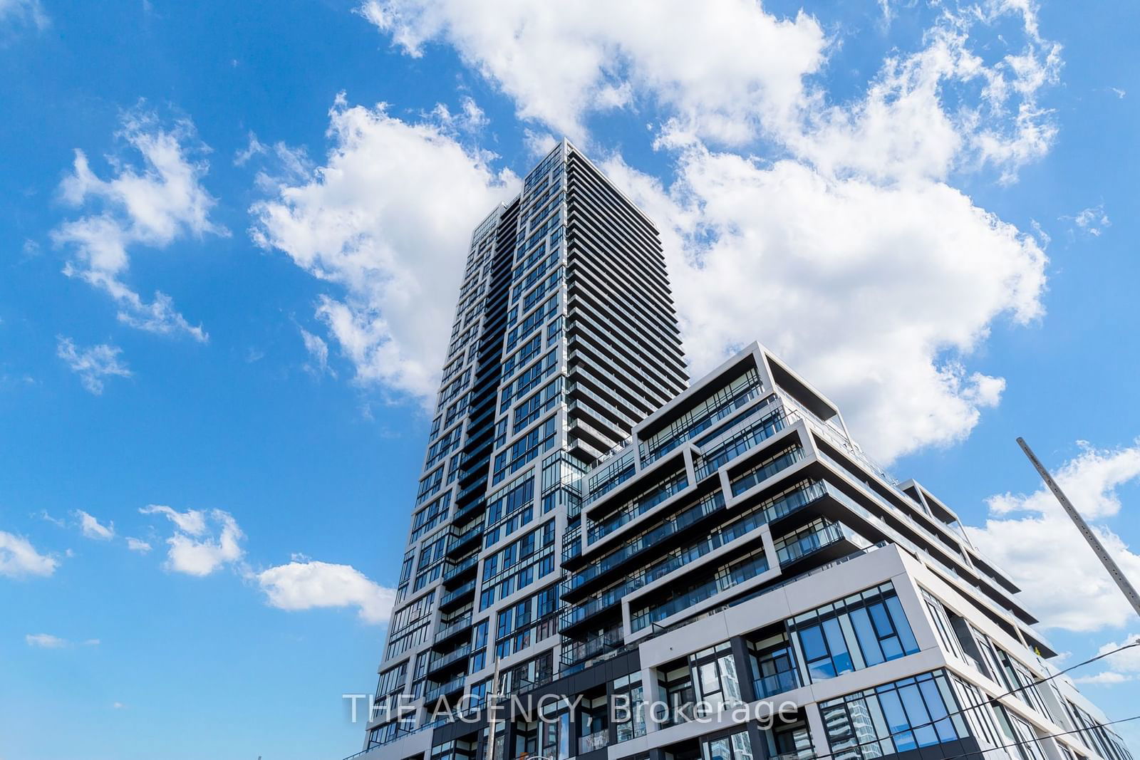 5 Defries St, unit 2006 for rent - image #33