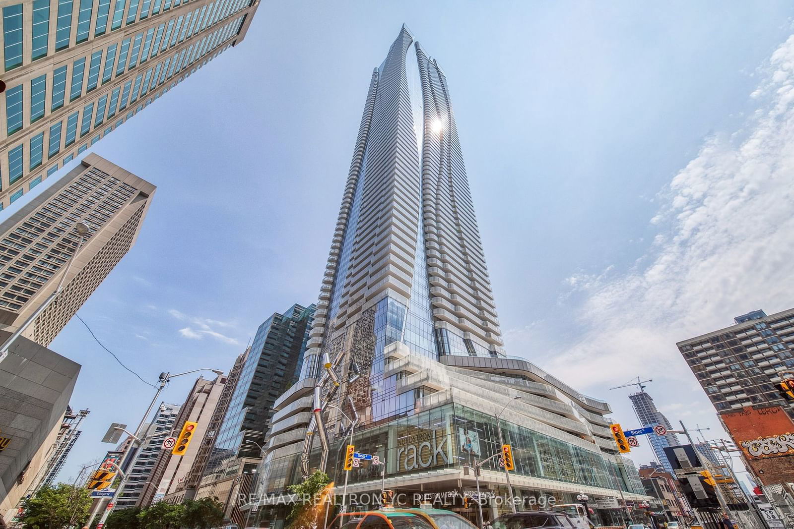 1 Bloor St E, unit 2804 for sale - image #1