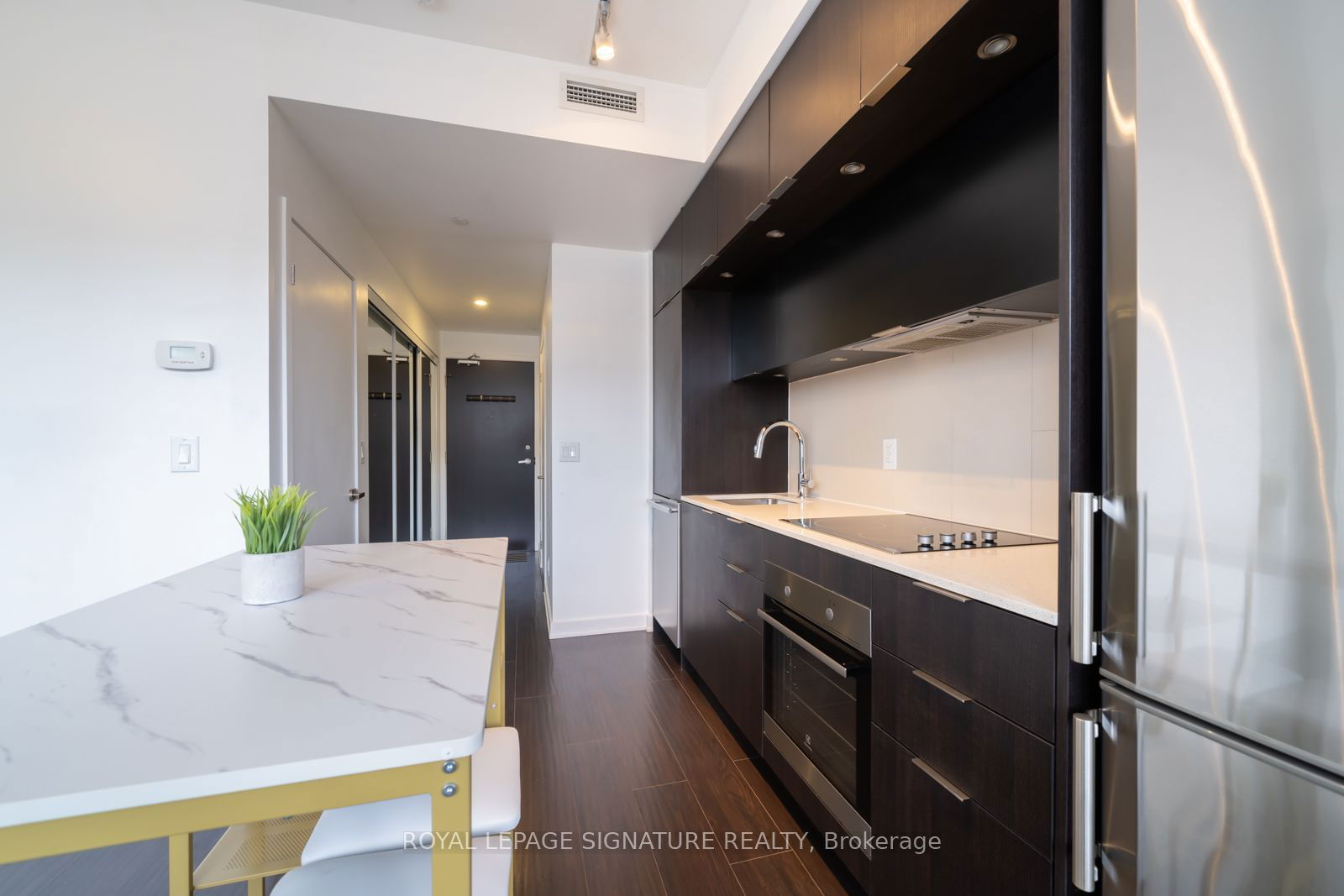 55 Regent Park Blvd, unit 532 for rent - image #12