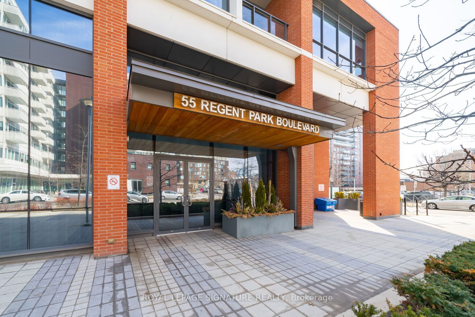 55 Regent Park Blvd, unit 532 for rent - image #19