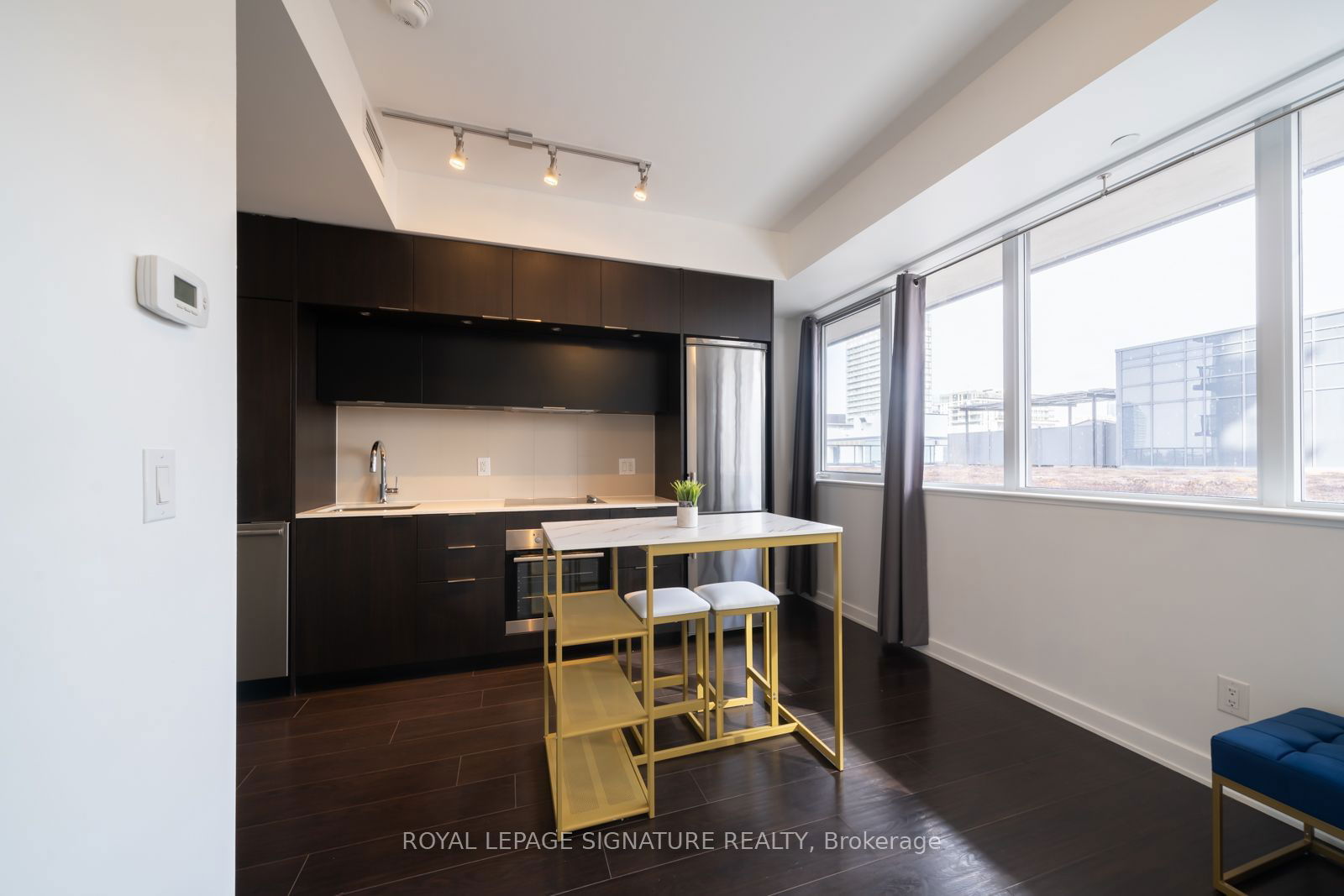 55 Regent Park Blvd, unit 532 for rent - image #2