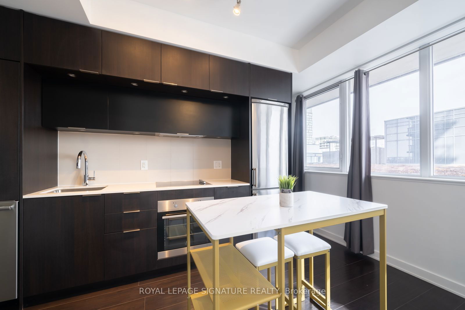 55 Regent Park Blvd, unit 532 for rent - image #4