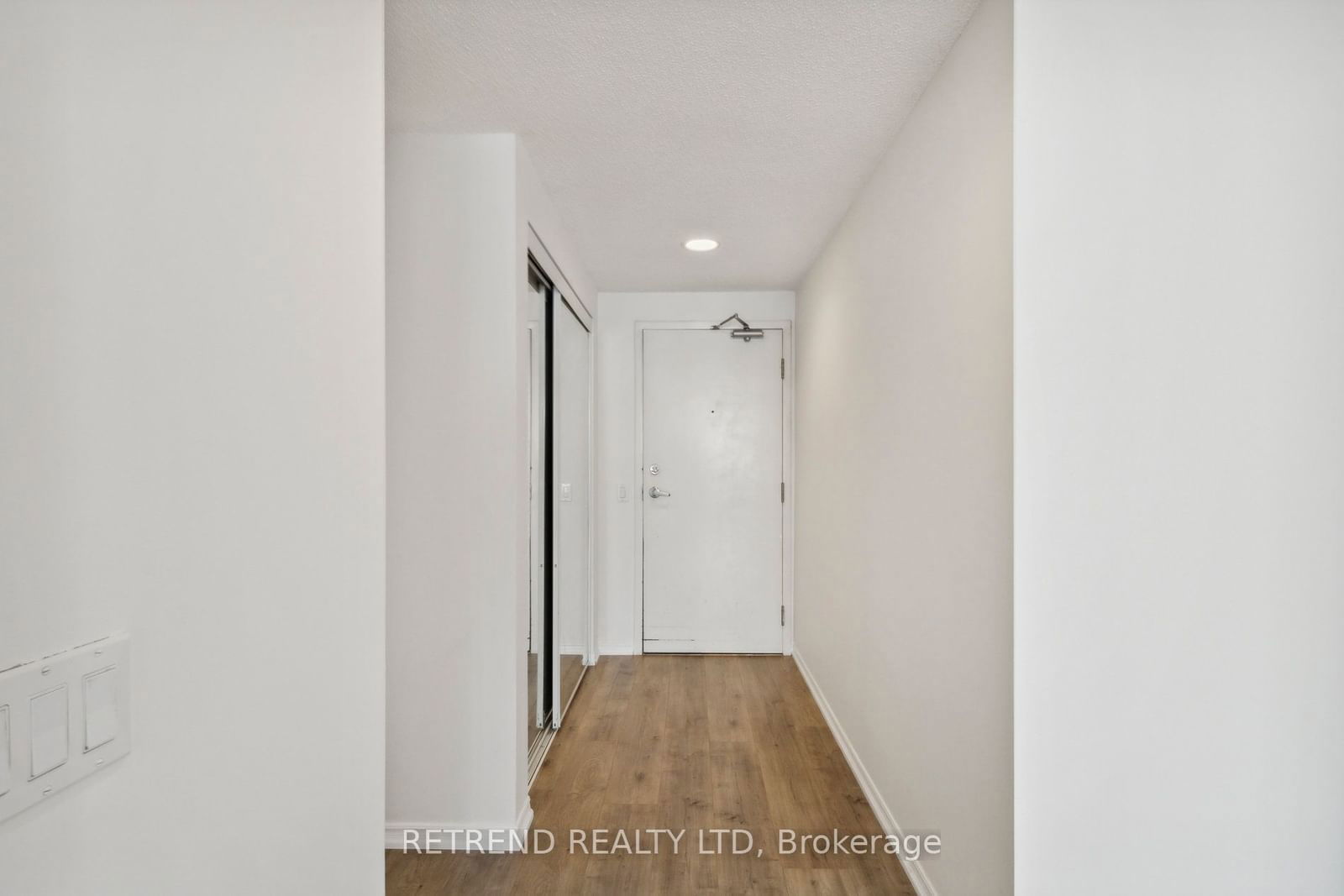 7 Bishop Ave, unit 1013 for sale - image #16