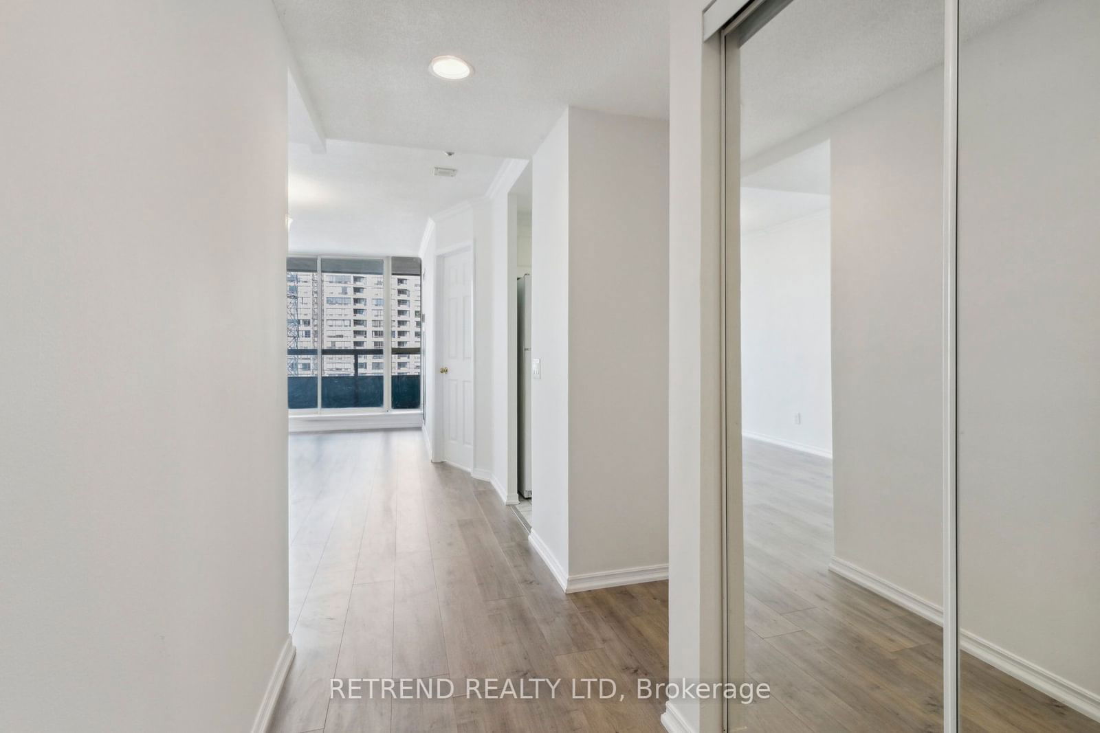 7 Bishop Ave, unit 1013 for sale - image #18