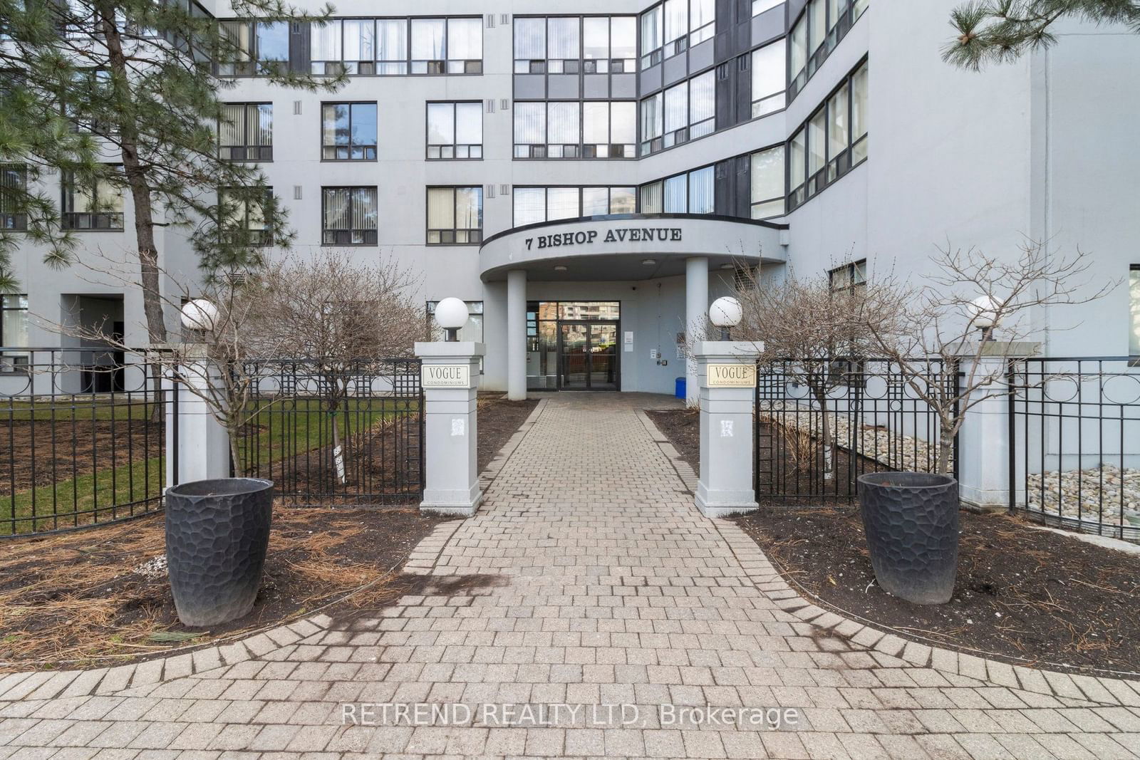 7 Bishop Ave, unit 1013 for sale - image #37