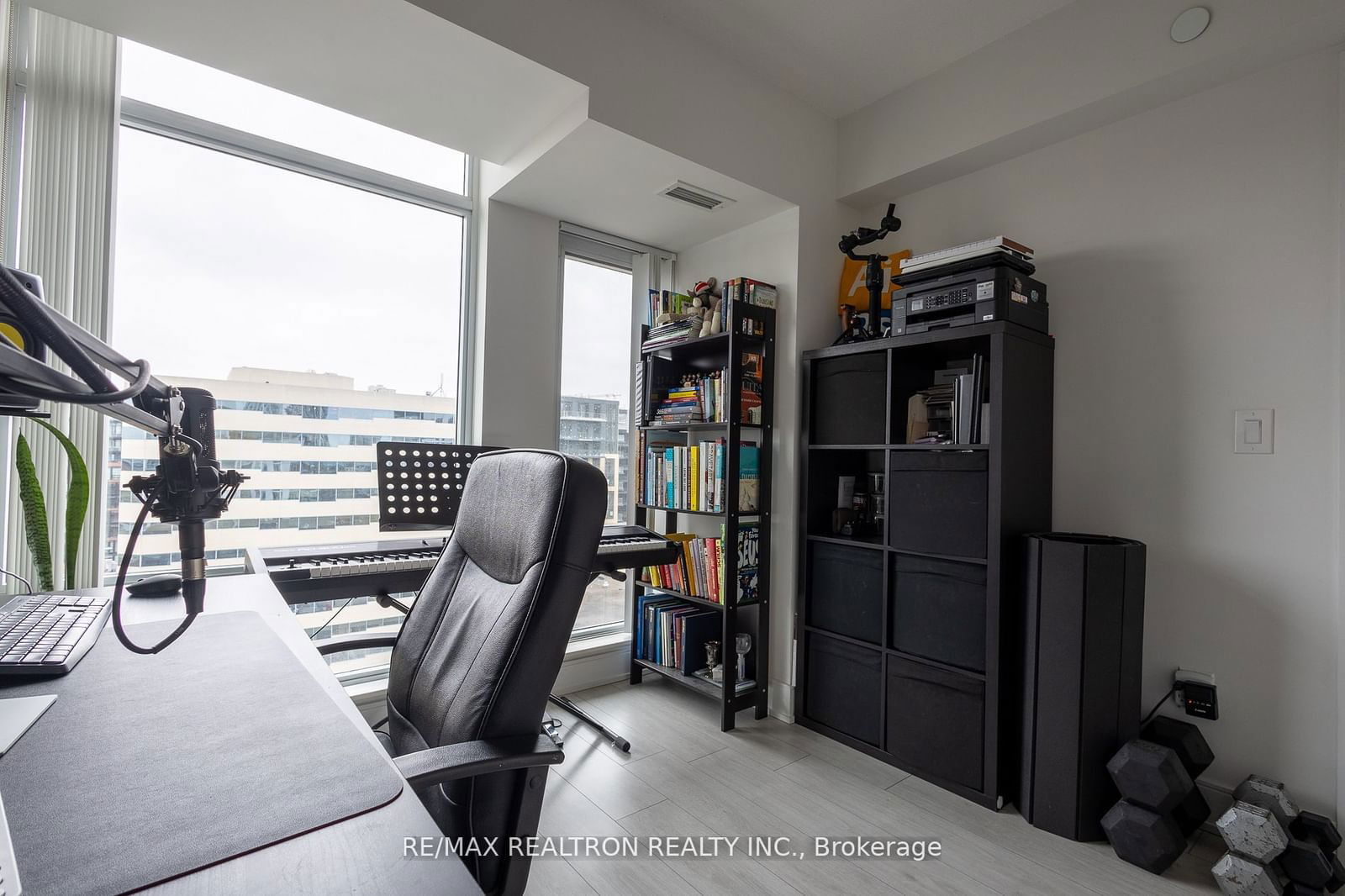 525 Adelaide St W, unit 1712 for rent - image #18