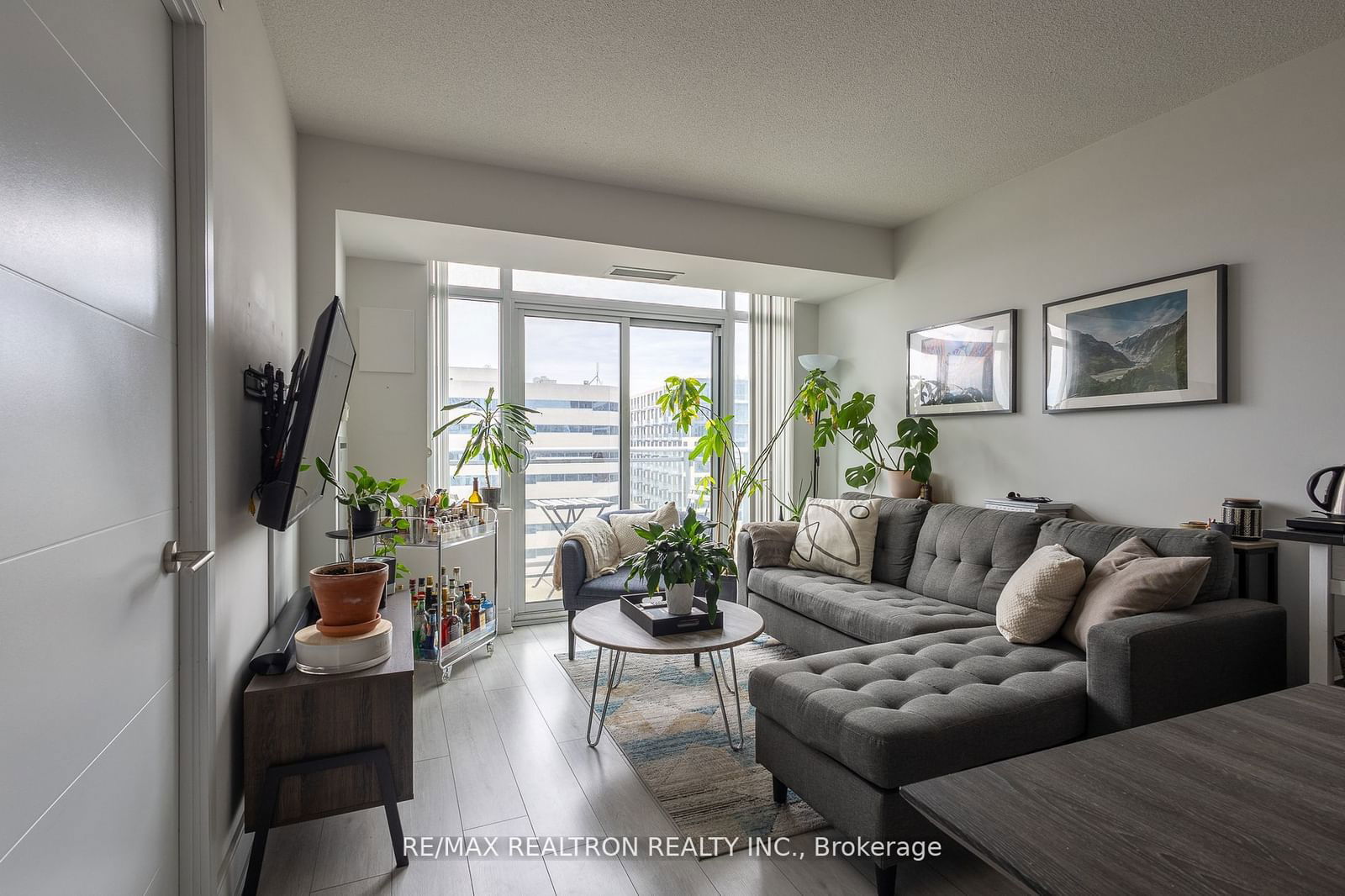 525 Adelaide St W, unit 1712 for rent - image #6