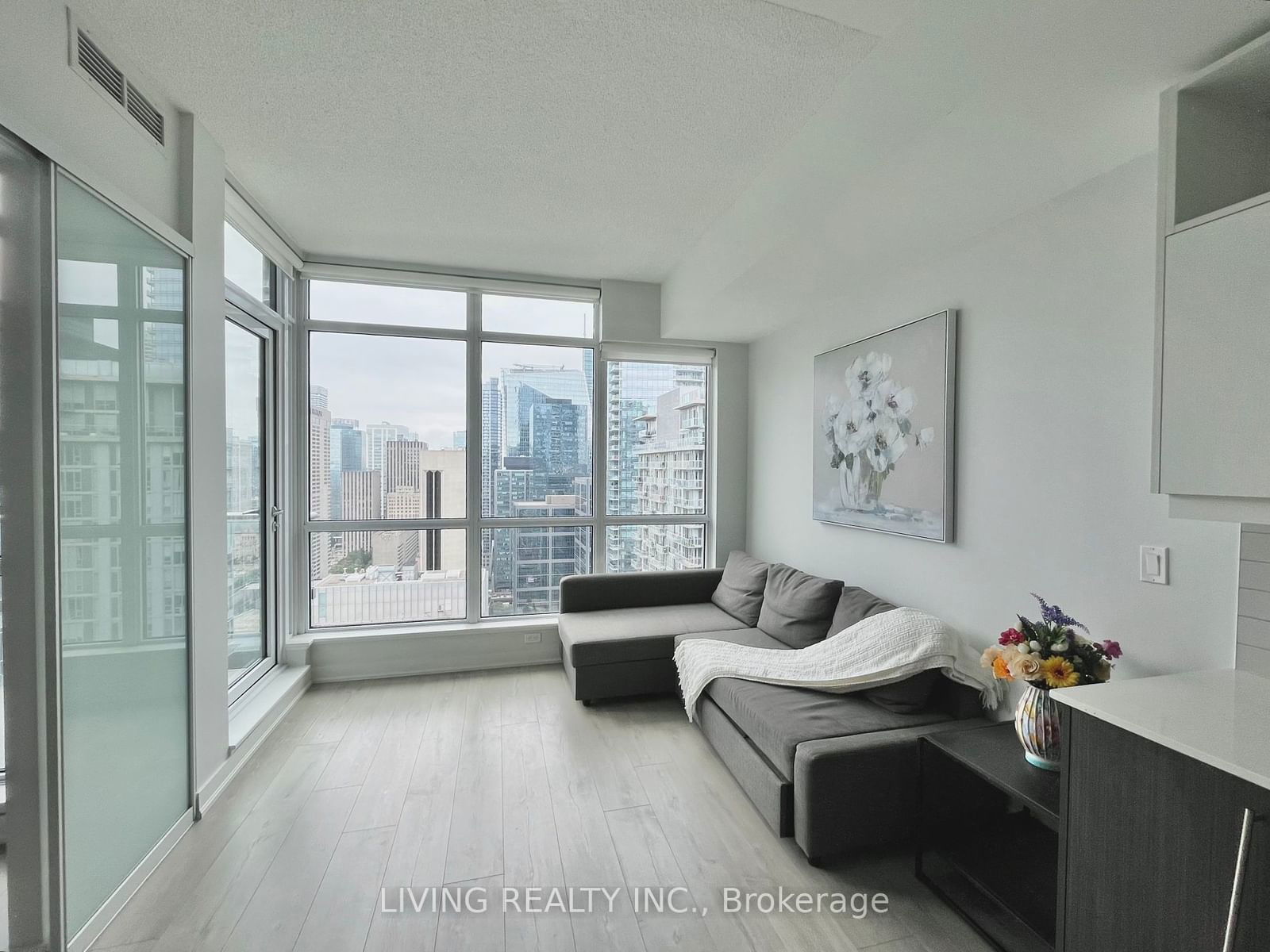 30 Nelson St, unit 3203 for sale - image #6