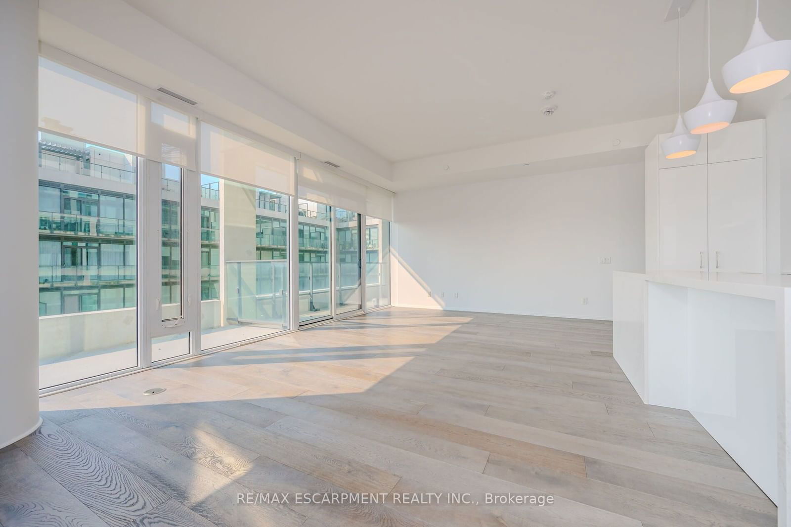 5 Soudan Ave, unit 1603 for rent - image #11