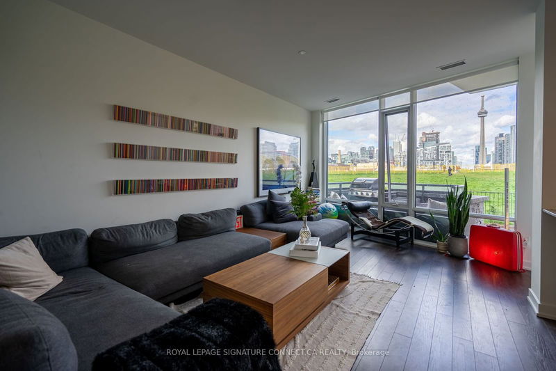 30 Ordnance St, unit TH103 for rent - image #1