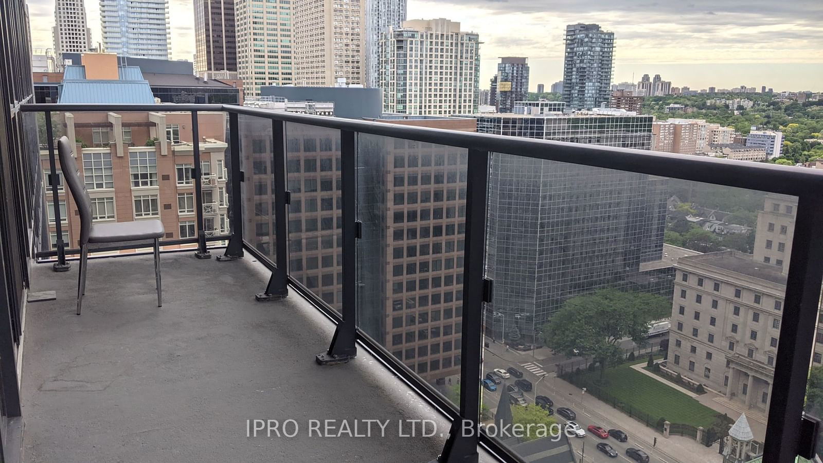 28 Ted Rogers Way, unit 2510 for rent - image #9