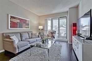 35 hayden St, unit 404 for rent - image #3