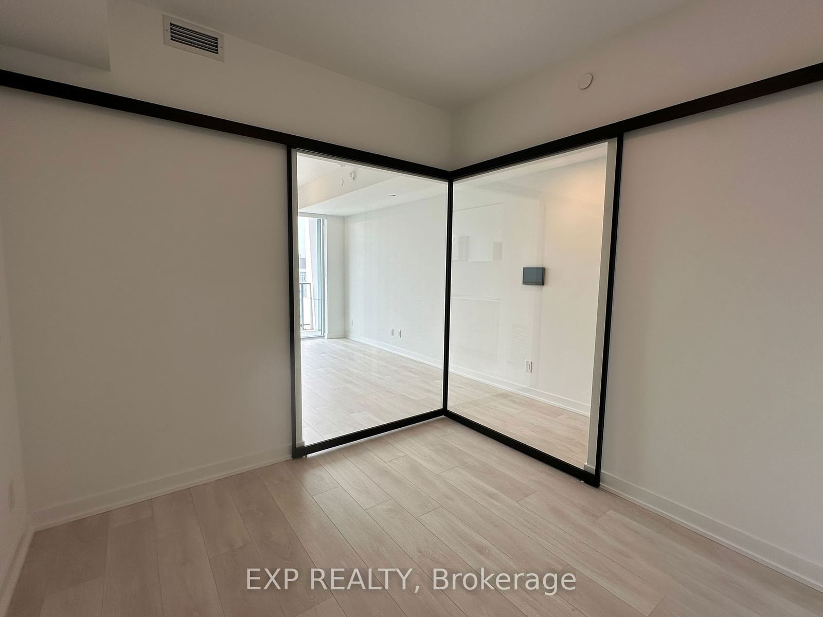 5 Defries St, unit 3007 for rent - image #15