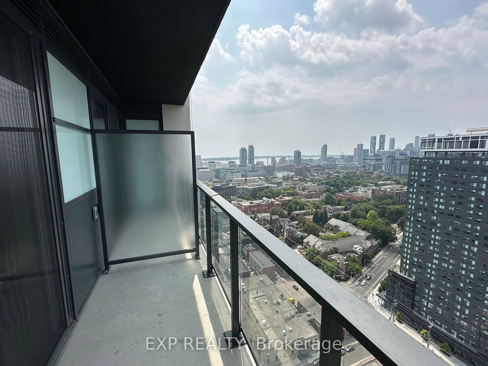 5 Defries St, unit 3007 for rent - image #21