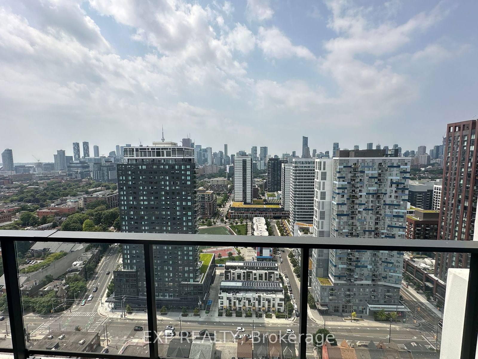 5 Defries St, unit 3007 for rent