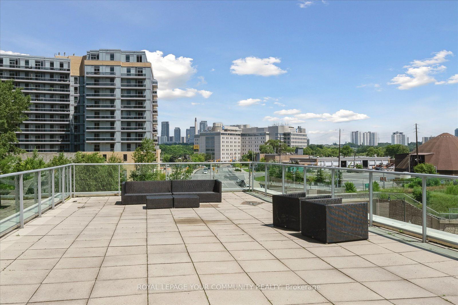 Discovery I & Discovery II Condos, North York, Toronto