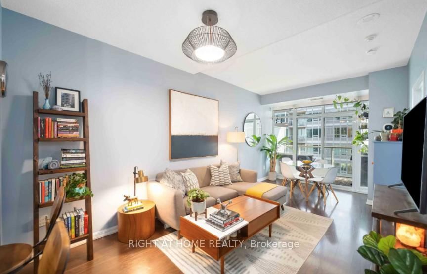 65 East Liberty St, unit 1616 for rent - image #3