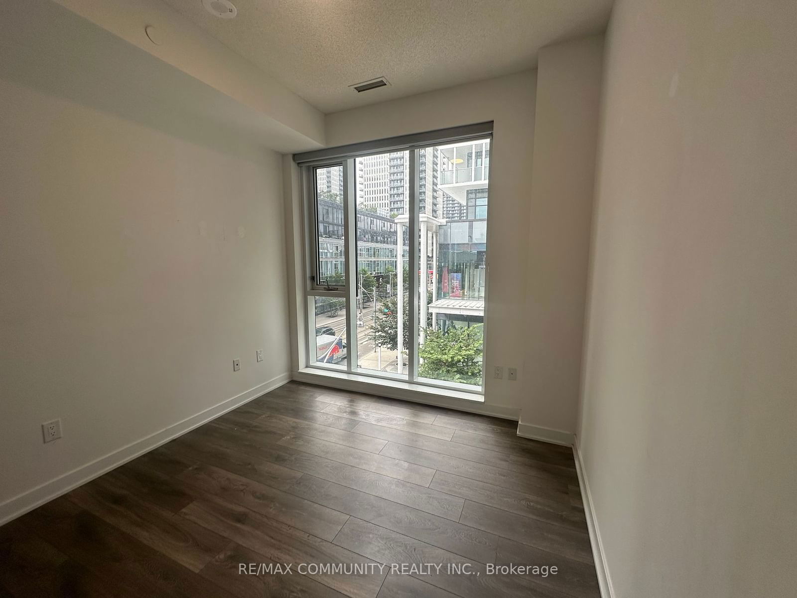 35 Tubman Ave, unit 315 for sale - image #7