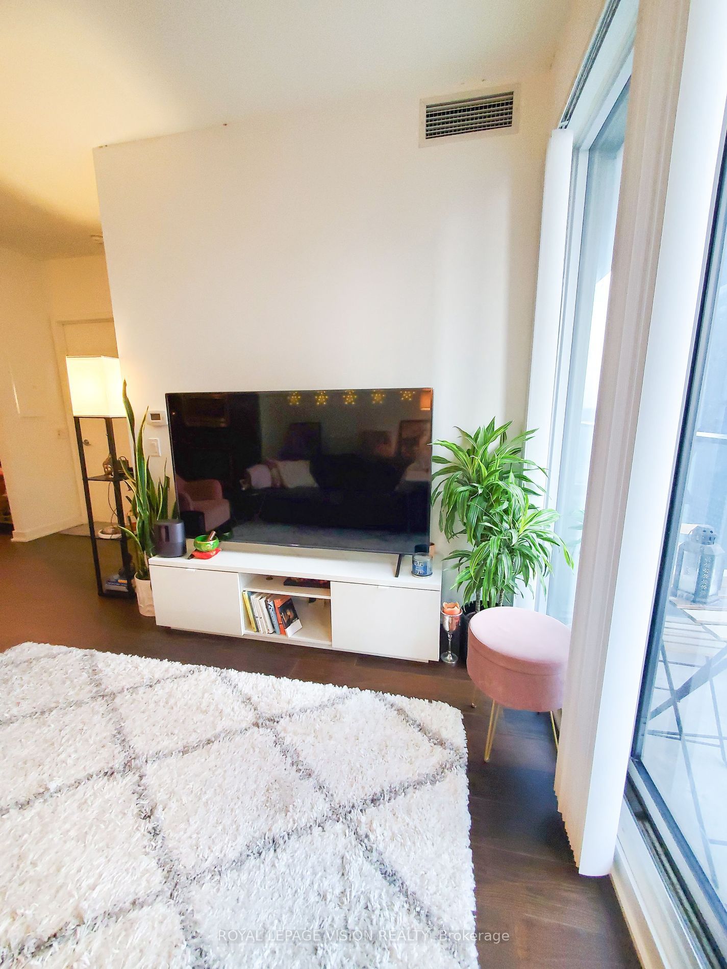 115 Blue Jays Way, unit 4307 for sale - image #8