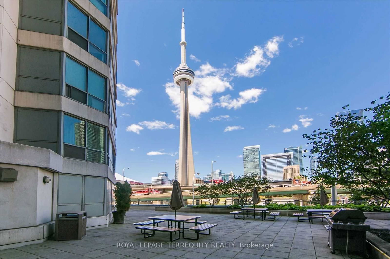 228 Queens Quay W, unit 2302 for rent - image #25