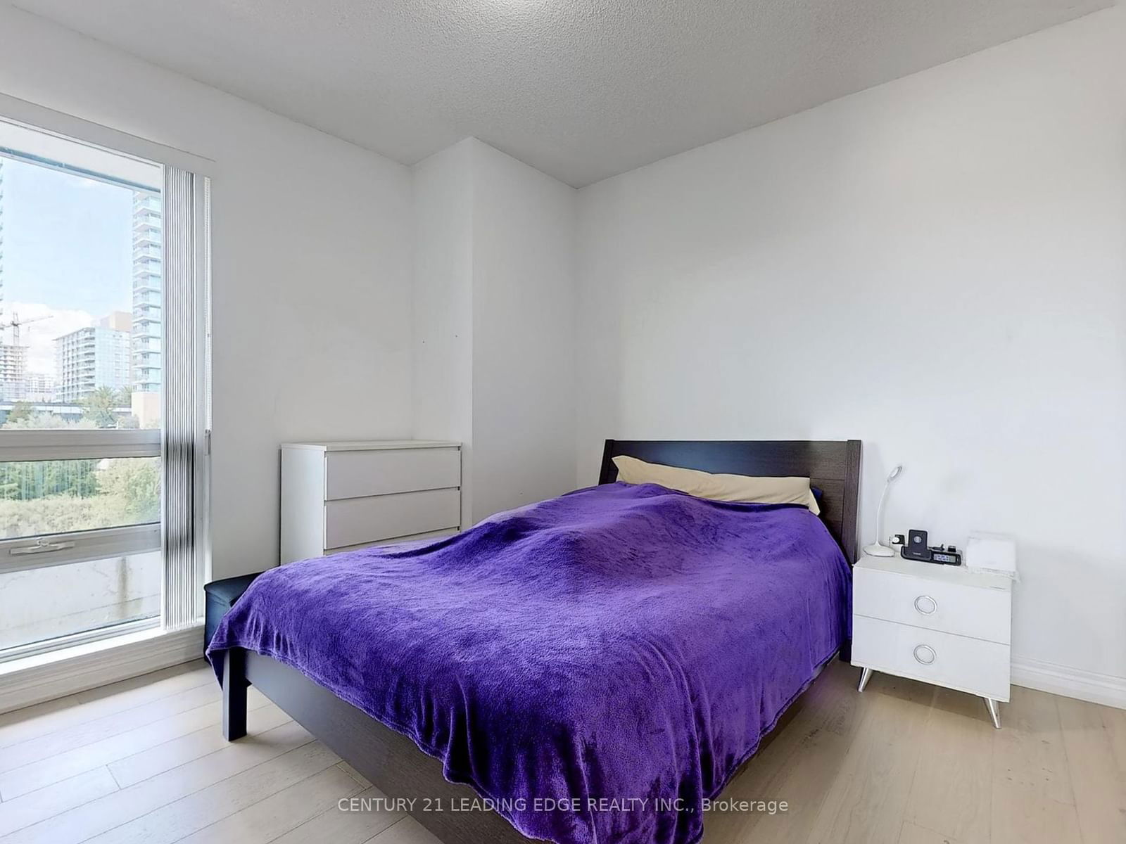 2756 Old Leslie St, unit 320 for sale - image #11