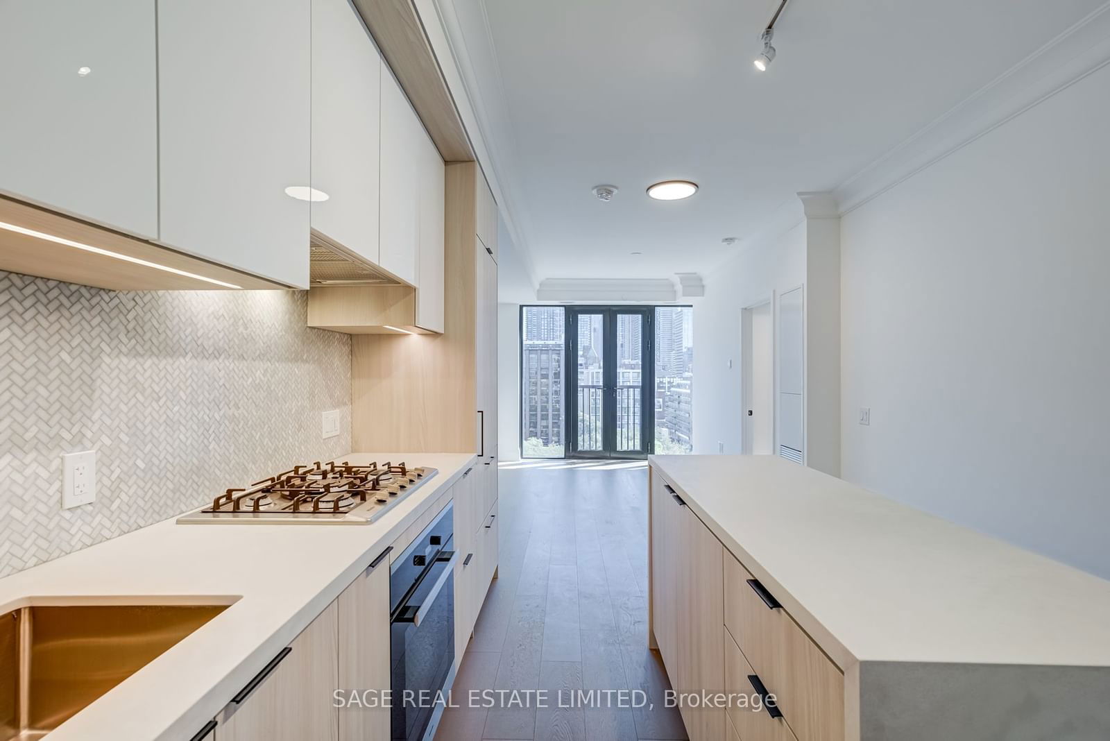 123 Portland St, unit 1103 for sale - image #10