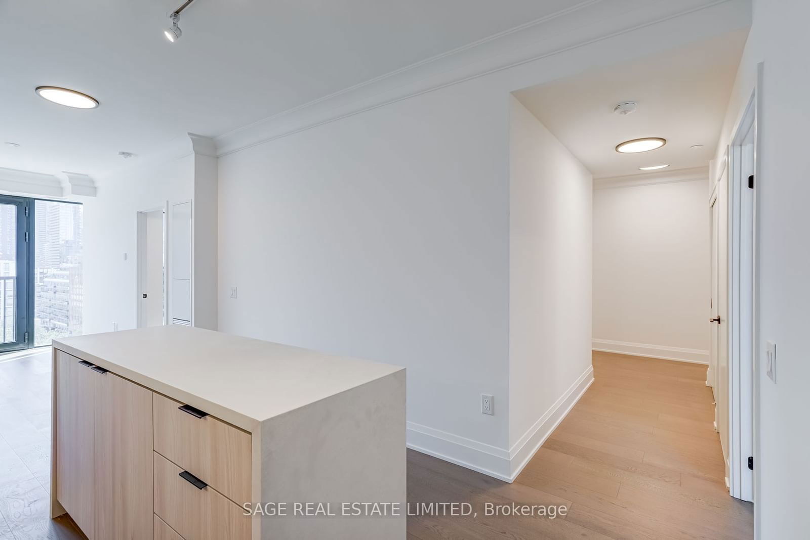 123 Portland St, unit 1103 for sale - image #5