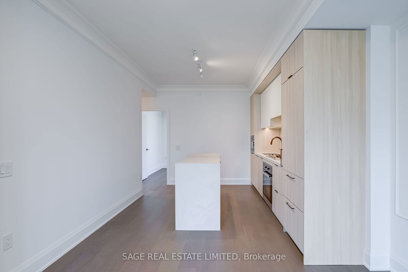 123 Portland St, unit 1103 for sale - image #6