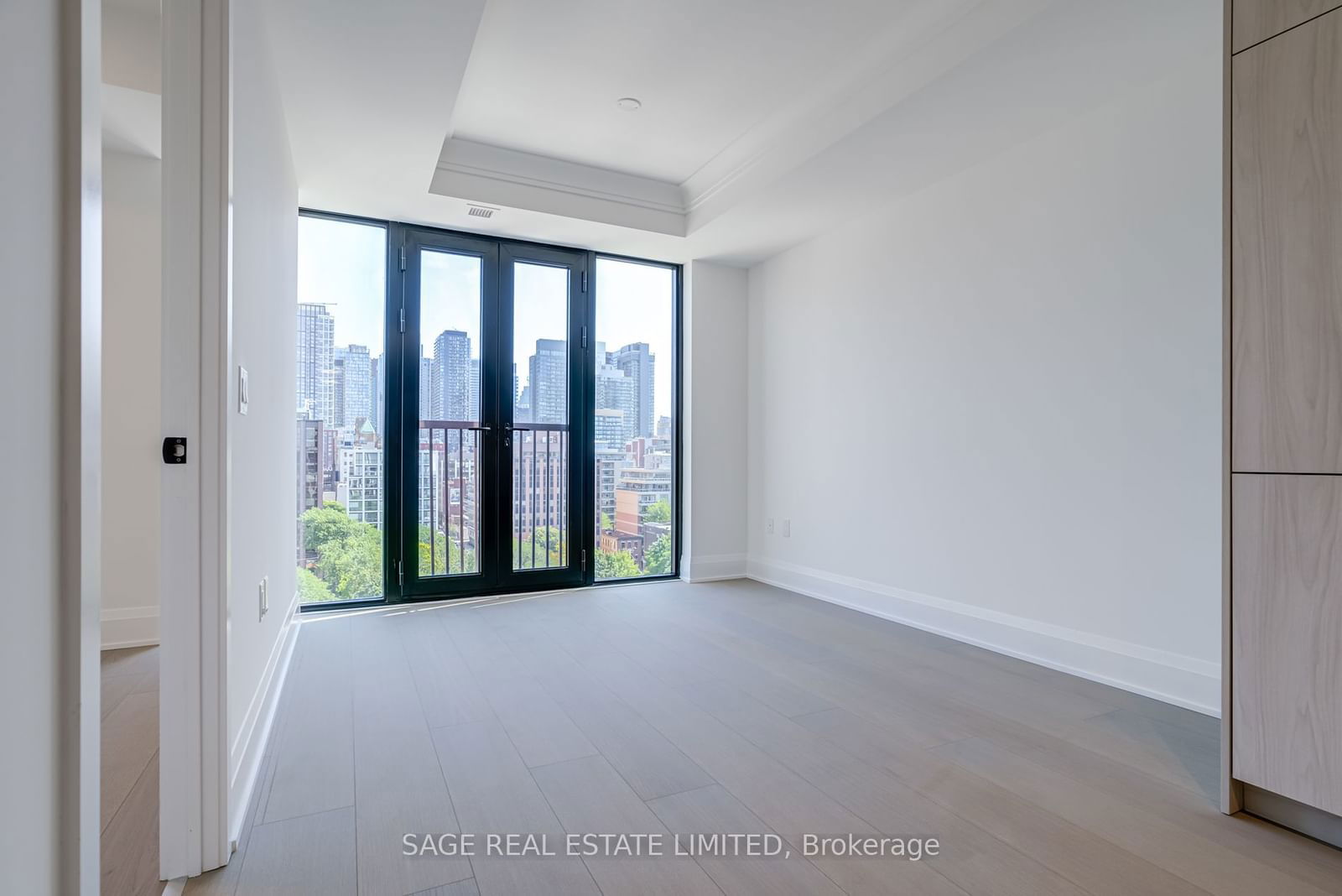 123 Portland St, unit 1104 for sale - image #16