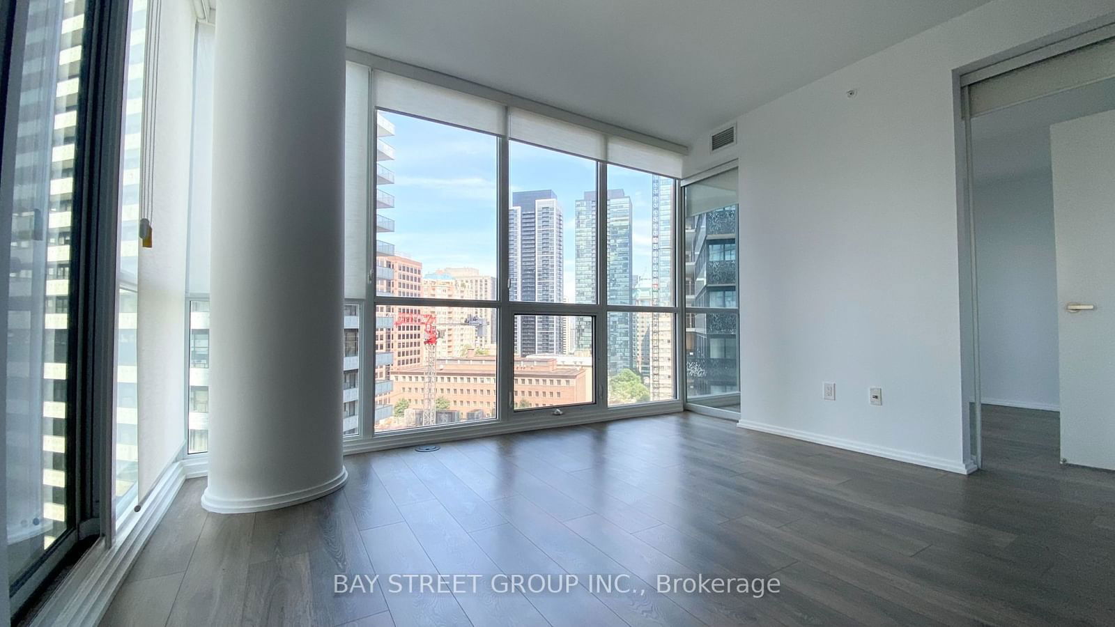 45 Charles St E, unit 1709 for rent - image #6