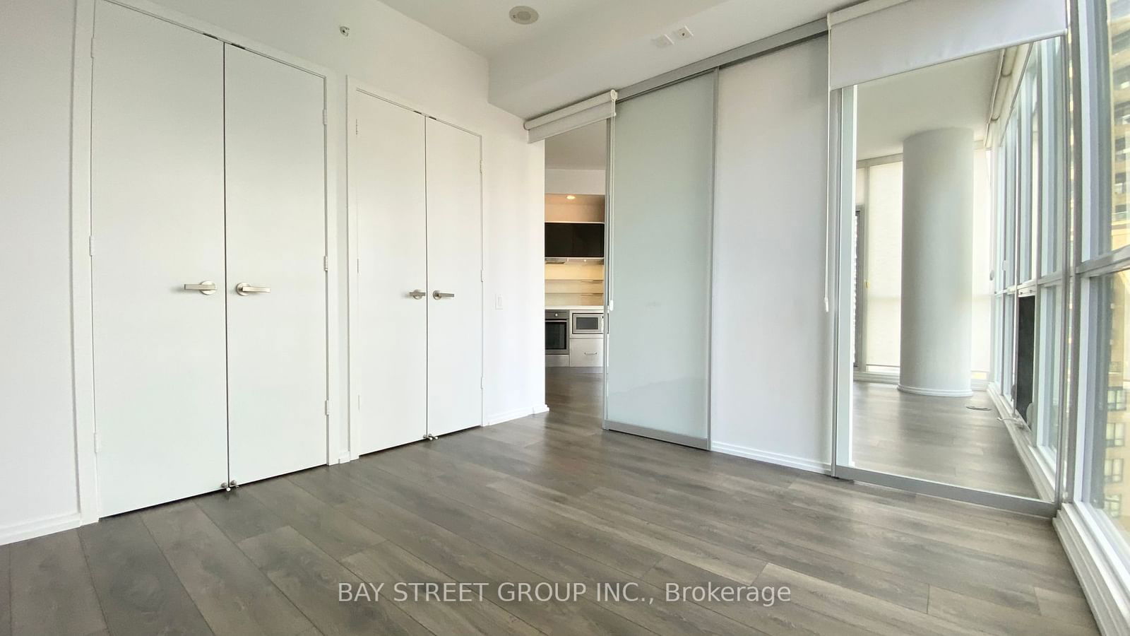 45 Charles St E, unit 1709 for rent - image #8