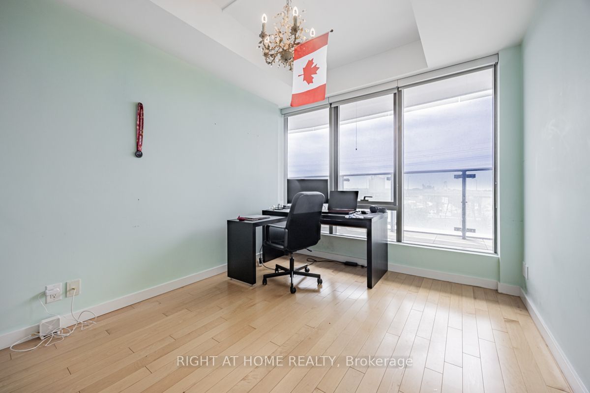 390 CHERRY St, unit 407 for rent - image #22