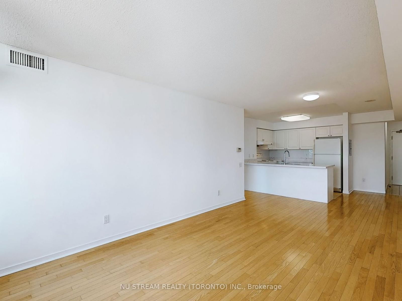 33 Empress Ave, unit 2001 for sale - image #9