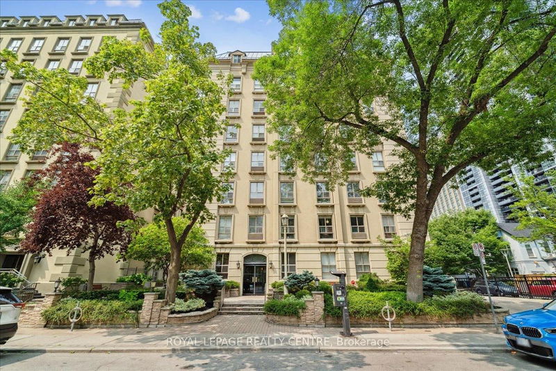 88 CHARLES St E, unit 602 for sale - image #1