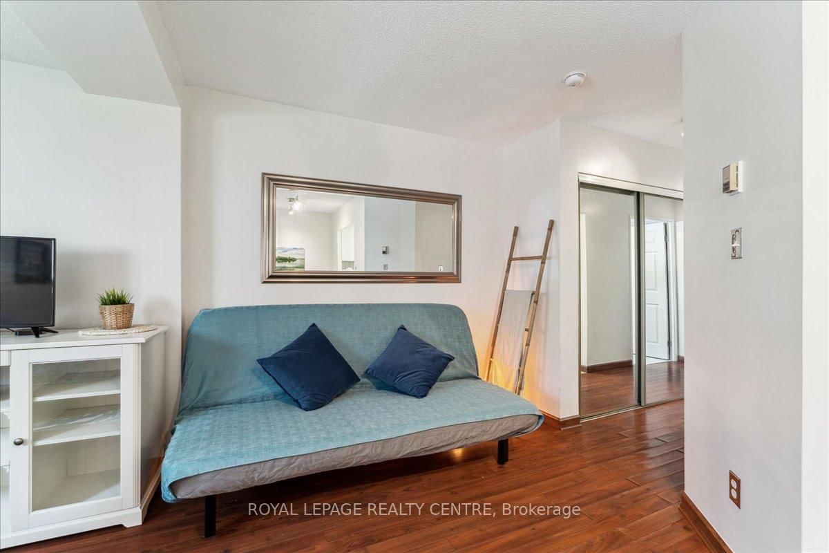 88 CHARLES St E, unit 602 for sale - image #12