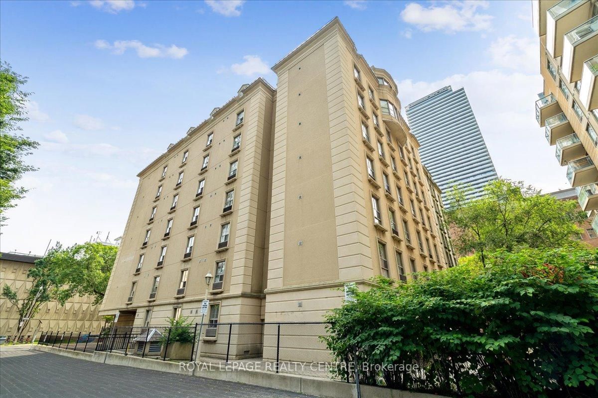 88 CHARLES St E, unit 602 for sale - image #26